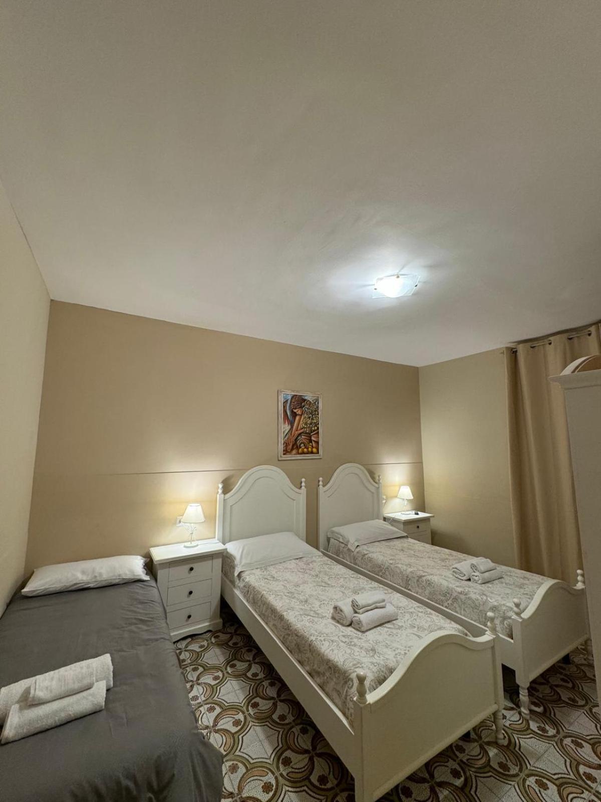 Casa Vacanze Villa Angelina Giardini Naxos Eksteriør bilde